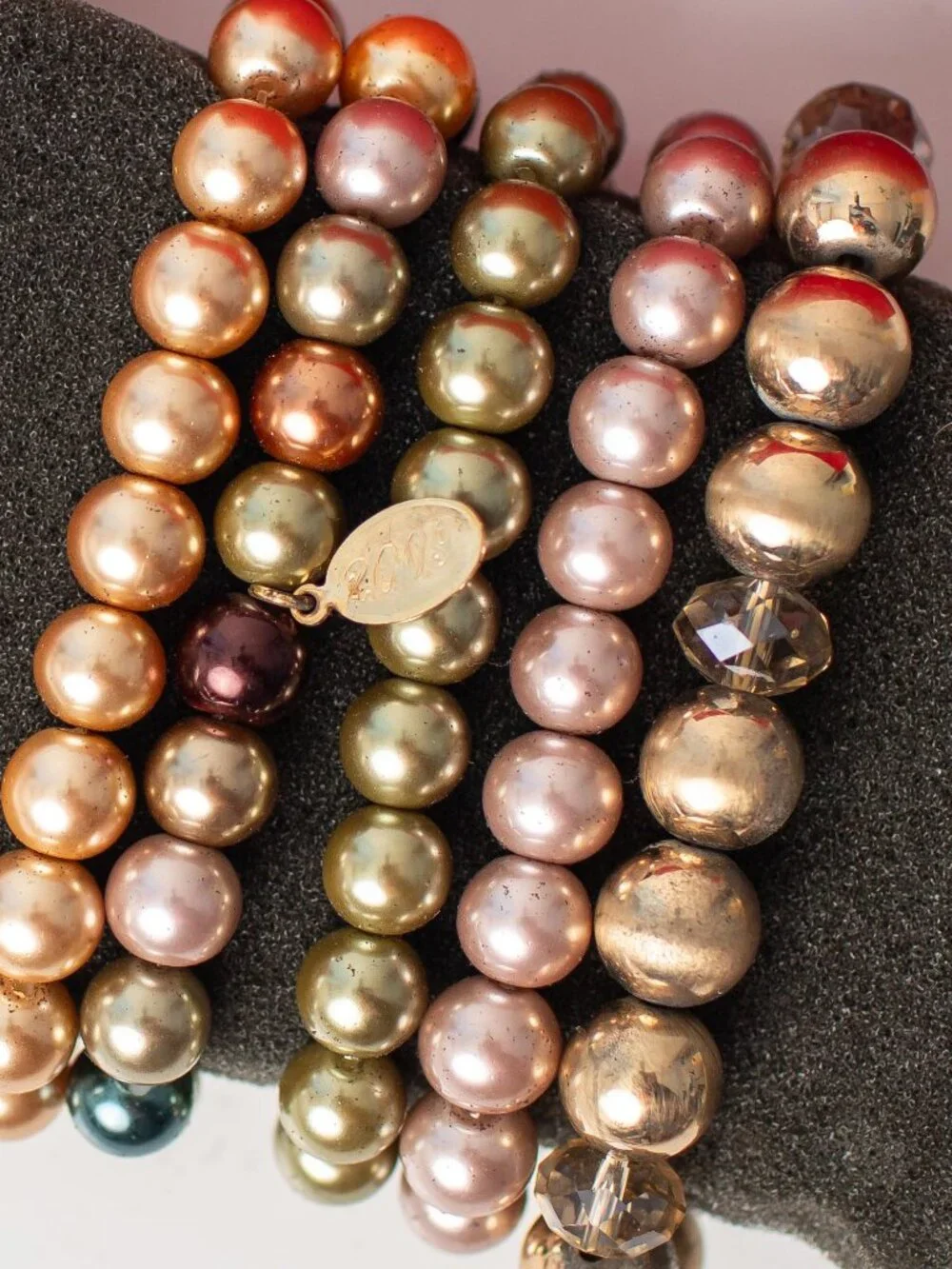 Vintage Kenneth Jay Lane Faux Pearl Lot of 5 Bracelets - Picture 2 of 3
